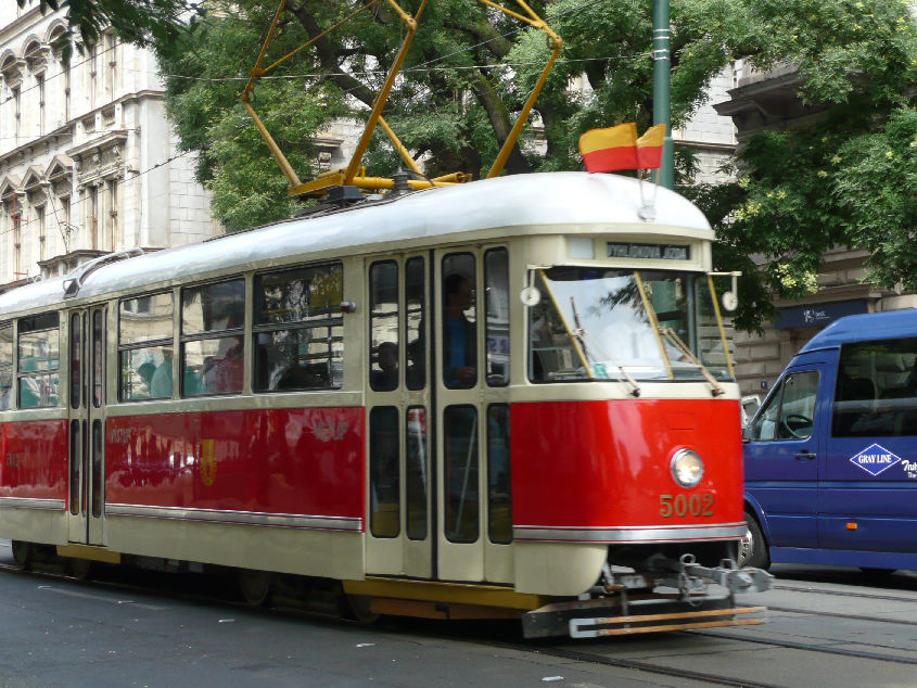 Tramvaj T1